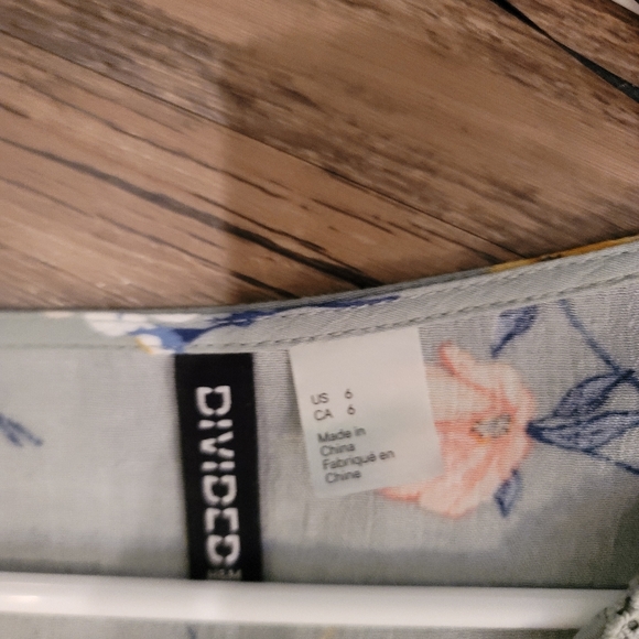 Floral blouse - Picture 2 of 2